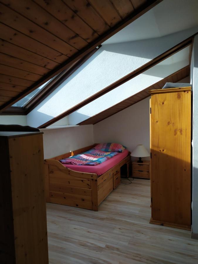 Ferienwohnung Fewo-Neschtle Vaihingen an der Enz Exterior foto